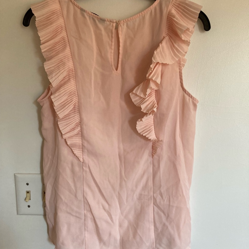 Elegant Pink Ruffle Top - Picture 3 of 3
